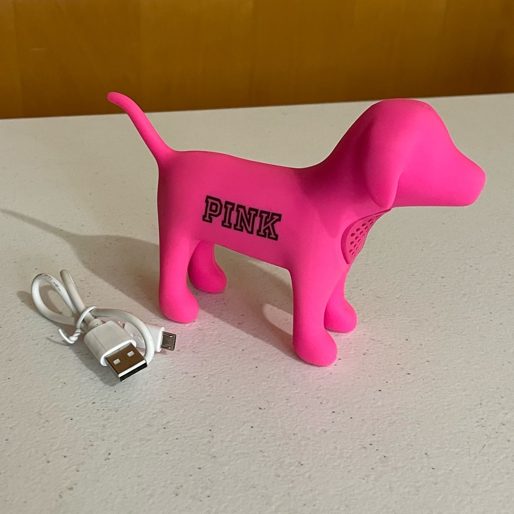 Victoria's Secret Pink Mini Dog Speaker Wireless Bluetooth Limited Edition Works